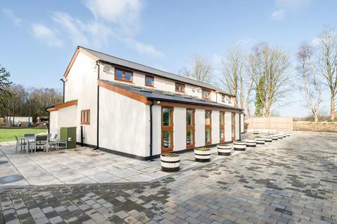 4 bedroom barn conversion for sale, Great Moss Road, Tyldesley, Manchester