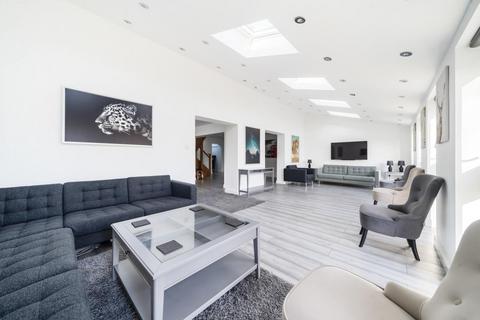 4 bedroom barn conversion for sale, Great Moss Road, Tyldesley, Manchester