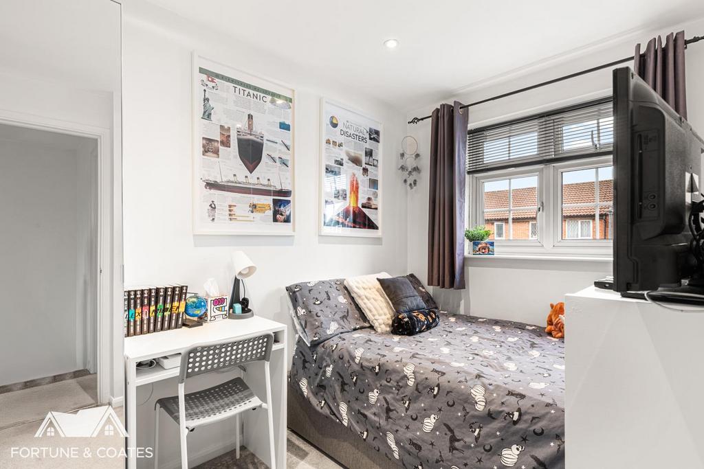 Coalport Close 2.jpg