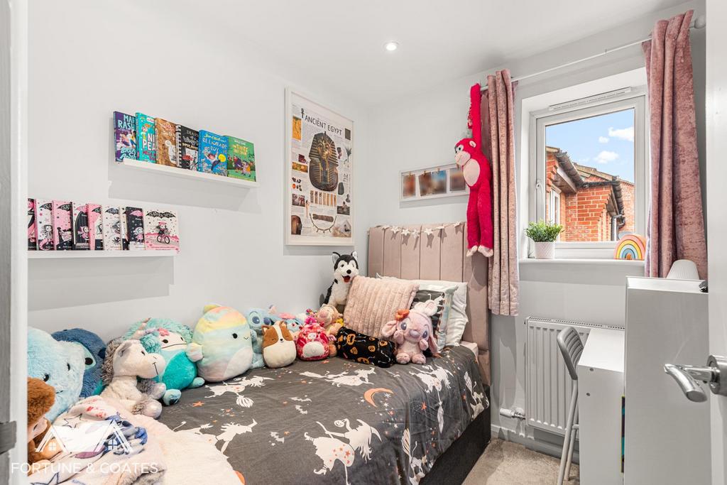 Coalport Close 3.jpg