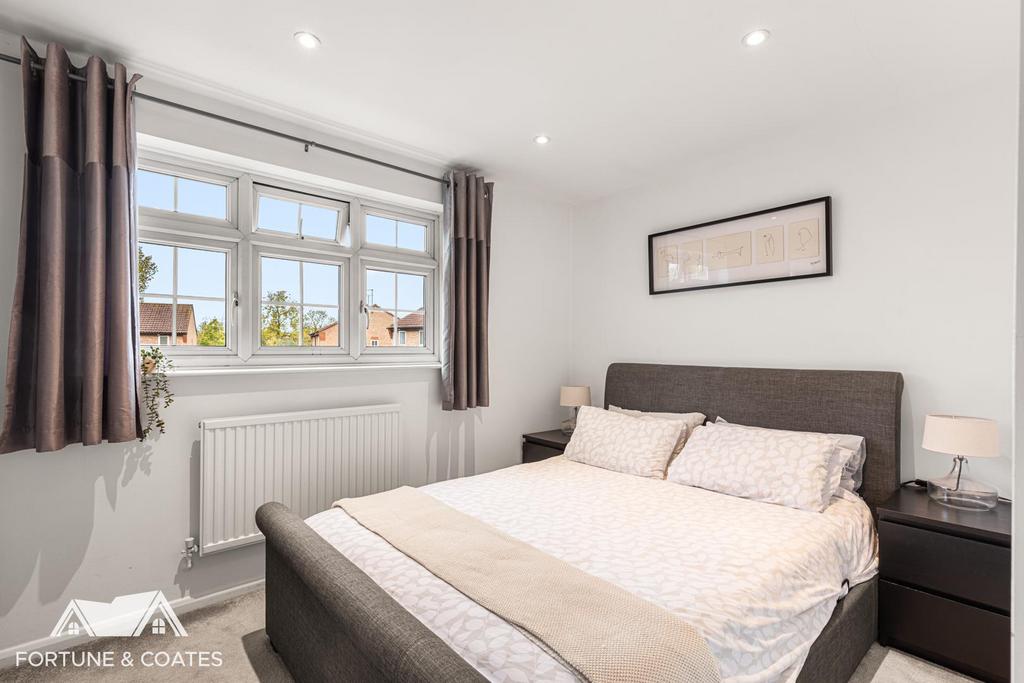 Coalport Close 4.jpg