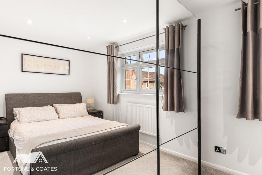 Coalport Close 5.jpg