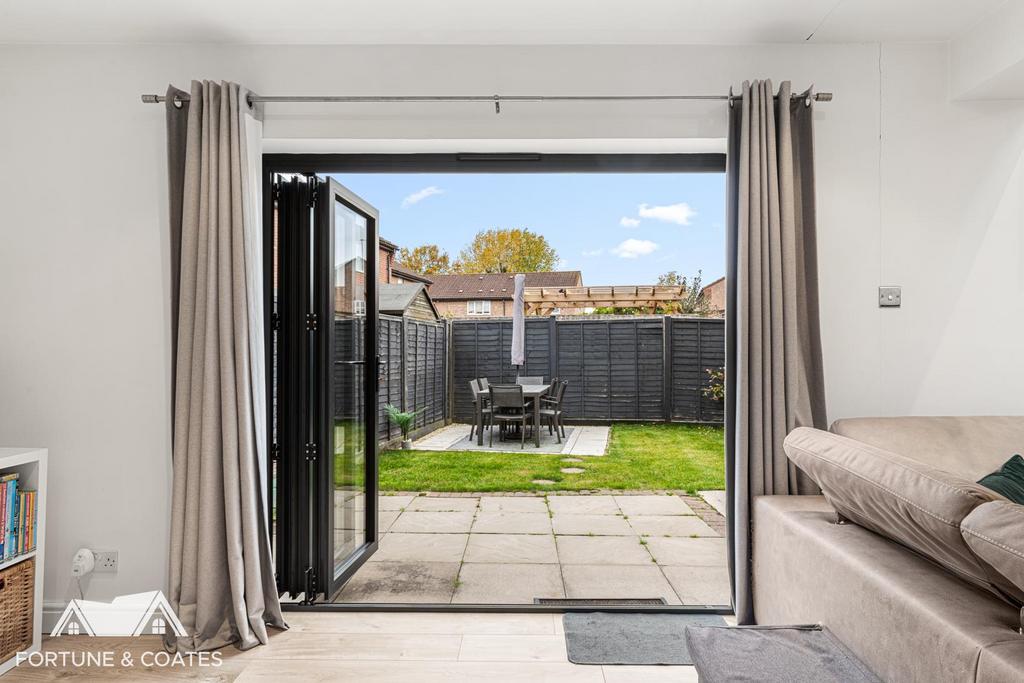 Coalport Close 13.jpg