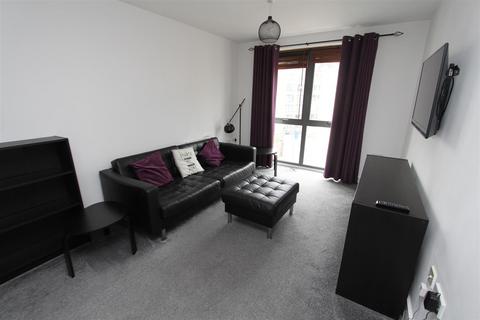 Waterloo Apartments, Waterloo Street