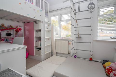 2 bedroom apartment for sale, Whittington Road, Hutton, Brentwood