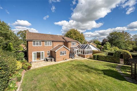 undefined, Cedar Close, Tadley, Hampshire, RG26