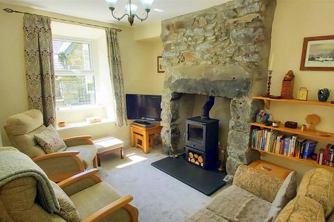 2 bedroom house for sale, 5 Rock Terrace, Harlech