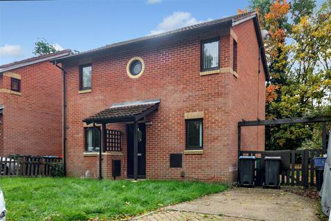 3 bedroom detached house for sale, Runford Court, Milton Keynes MK5