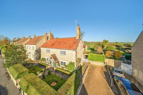 3 bedroom detached house for sale, Main Street, Empingham