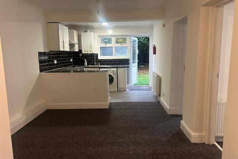undefined, St Albans Road, Seven Kings, London