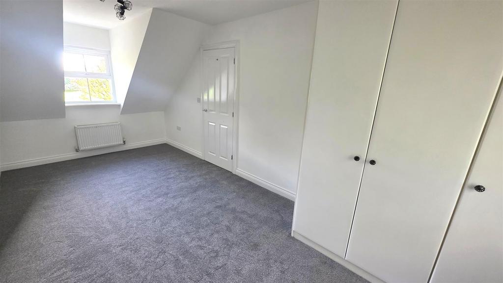 Bedroom 2.jpg