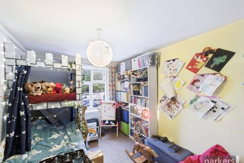 undefined, Gosbrook Road, Reading RG4