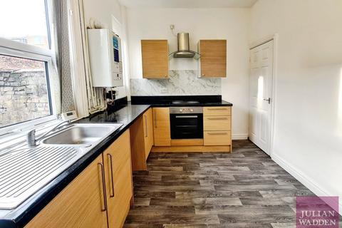 2 bedroom terraced house to rent, Nelson Street, Hyde, Greater Manchester, SK14