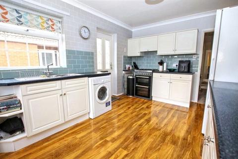 3 bedroom bungalow for sale, The Close, Sturton By Stow, Lincoln, Lincolnshire, LN1 2AG