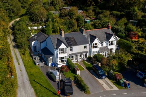 Aberdyfi, Aberdovey LL35