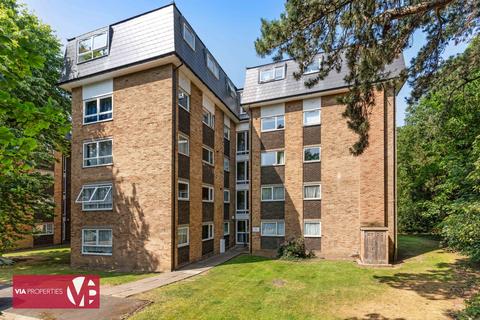 undefined, Lampits, Hoddesdon EN11