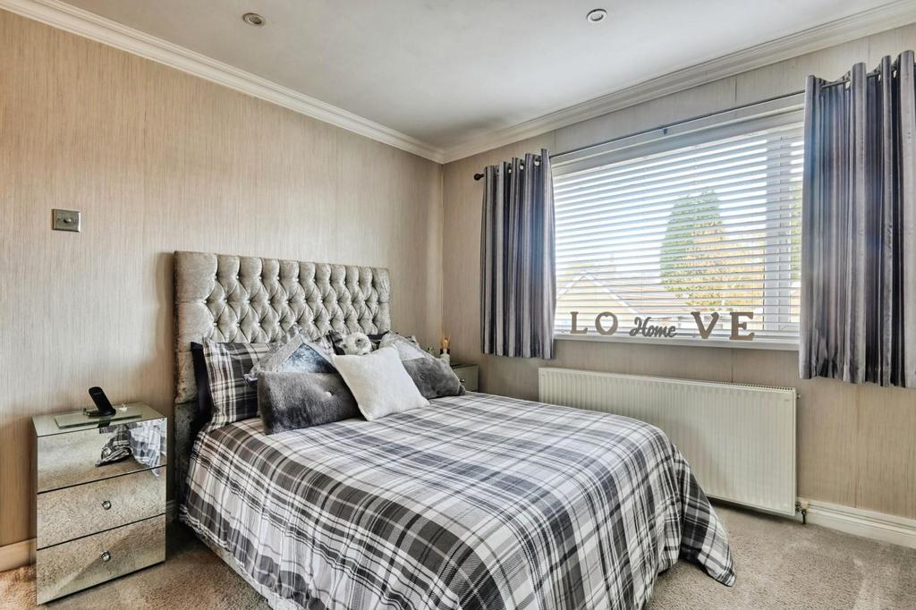 6ste10.jpg