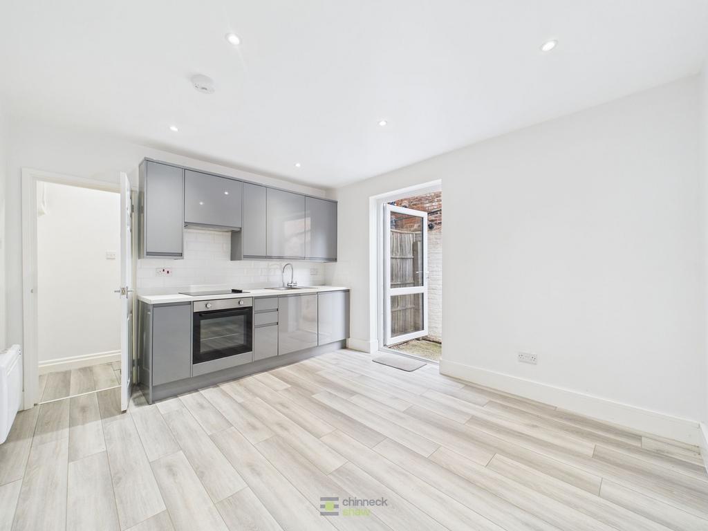 Living Room/Kitchen