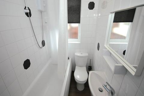 3 bedroom house share to rent, Malden Road, Kensington, Liverpool