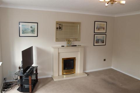 undefined, Sunningdale Way, Bloxwich
