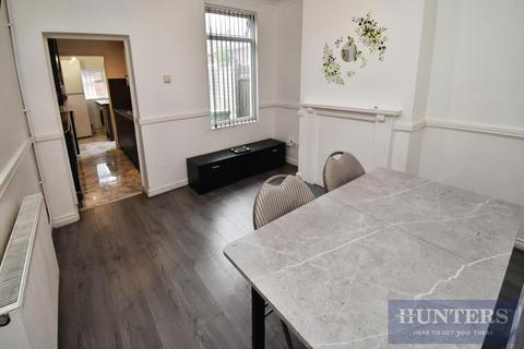 2 bedroom terraced house to rent, Station Street, Wigston, Leicestershire