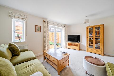 3 bedroom semi-detached house for sale, Heighes Drive, Alton, Hampshire, GU34