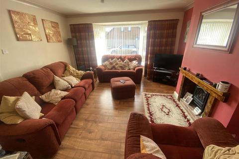 3 bedroom semi-detached house for sale, St. Ronans Drive, Seaton Sluice, Whitley Bay