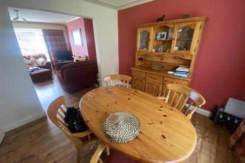 3 bedroom semi-detached house for sale, St. Ronans Drive, Seaton Sluice, Whitley Bay