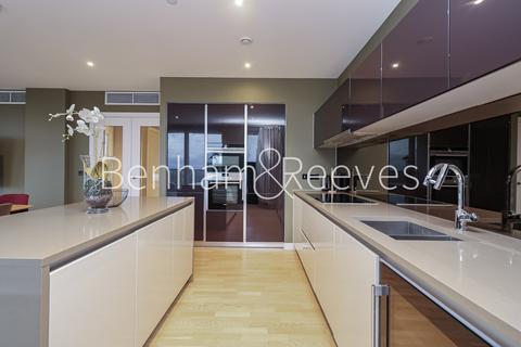 undefined, Pump House Crescent, Kew Bridge West TW8