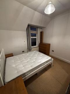 undefined, Kew Road, Richmond TW9