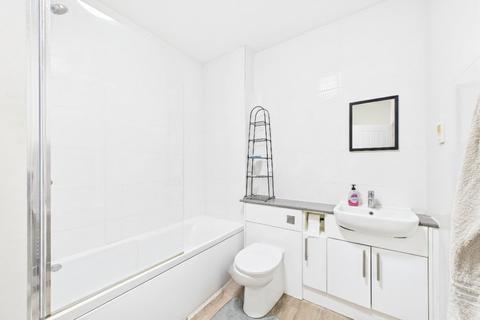 undefined, Shifford Crescent, Maidenhead, SL6