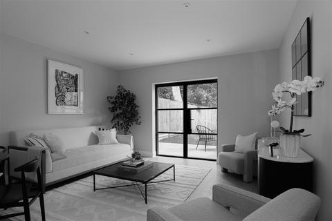 undefined, Bechwood Close, Box Hill, Tadworth