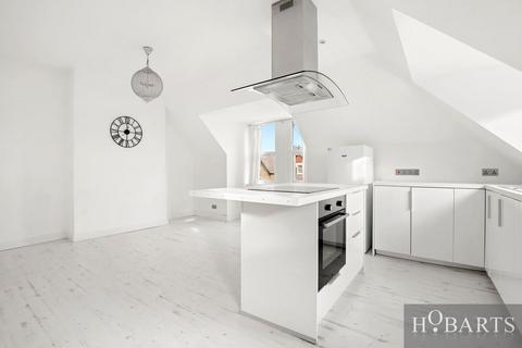 undefined, Park Avenue, Alexandra Park, N22 7EX
