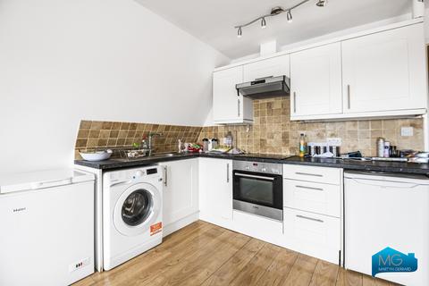 undefined, Western Mansions, Great North Road, New Barnet, Hertfordshire, EN5
