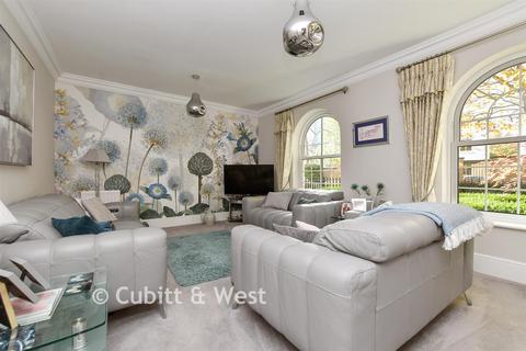 undefined, Brockwell Avenue, Beckenham BR3