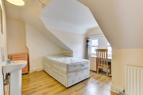 6 bedroom house to rent, Stanley Road, Brighton BN1