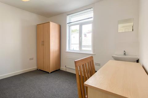 6 bedroom house to rent, Hollingdean Road, Brighton BN2