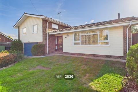 undefined, Heatherstone, Grove Hill, Ipswich, IP8 3LU