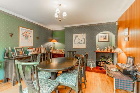 undefined, Stockiemuir Avenue, Bearsden, G61