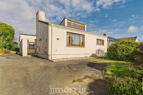 4 bedroom detached bungalow for sale, Church Road, Roch, Haverfordwest