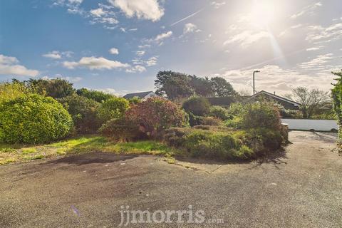 4 bedroom detached bungalow for sale, Church Road, Roch, Haverfordwest