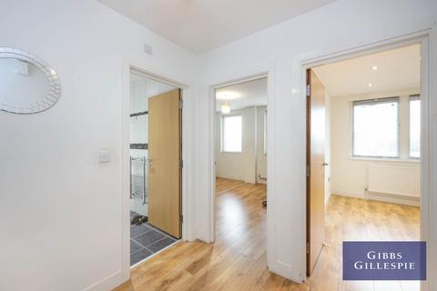 1 bedroom flat to rent, Uxbridge Road, Uxbridge, UB10