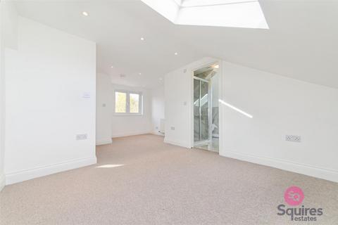 3 bedroom flat for sale, Squires Lane, Finchley, London
