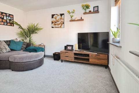 4 bedroom terraced house for sale, Osborne Way, Rose Green, PO21 3FE