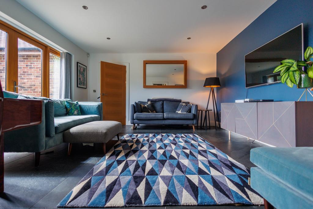 Sitting Room (2)