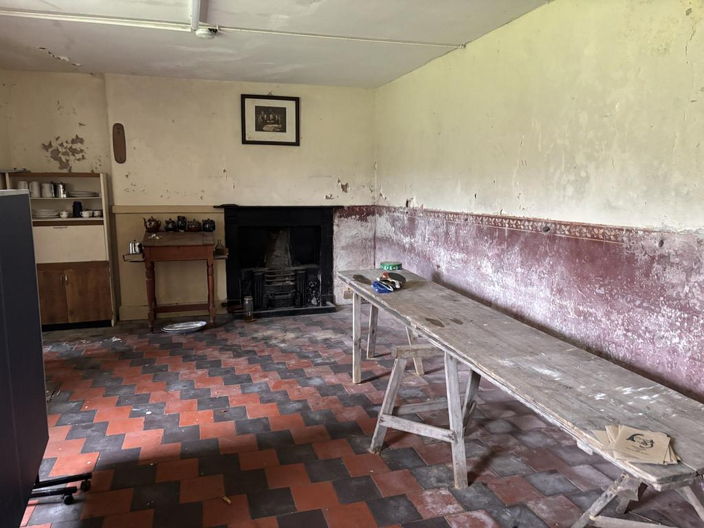 Meeting room (internal)