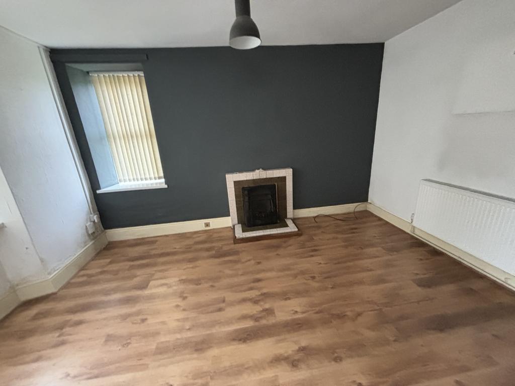DINING ROOM/ BEDROOM 3 (Possible)