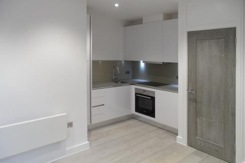 1 bedroom terraced house to rent, The Coppice, 12 The Grove, Slough, SL1