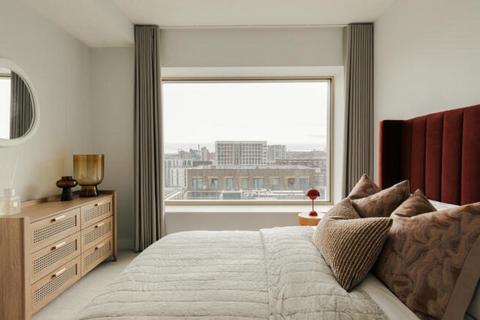 2 bedroom apartment for sale, Royal Docks, London, E16