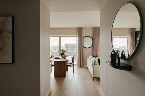 2 bedroom apartment for sale, Royal Docks, London, E16